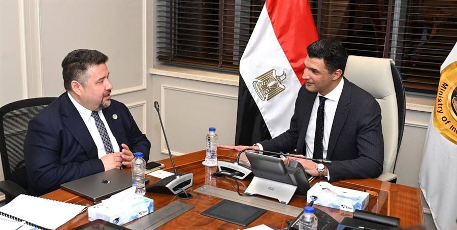 مصر تدرس إنشاء مصنع للأمونيا الخضراء بطاقة تصل إلى مليون طن سنويًا