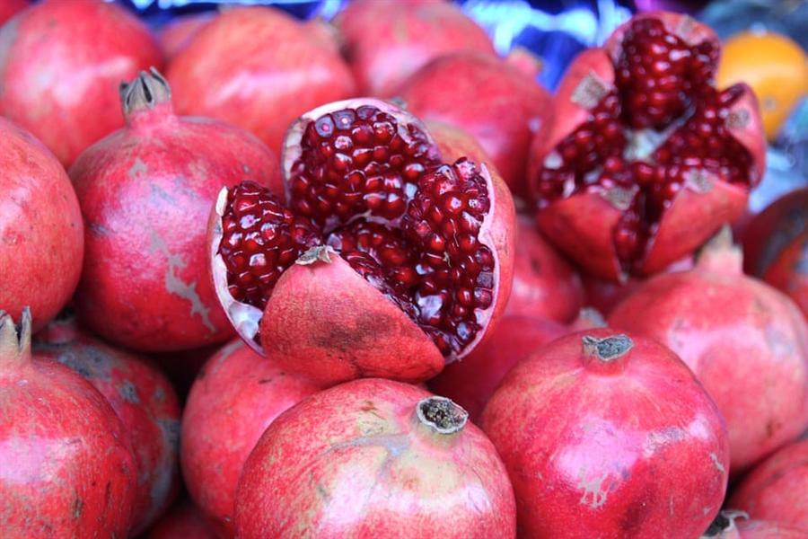 الزراعة تعلن فتح السوق الفنزويلي أمام صادرات مصر من الرمان الطازج
